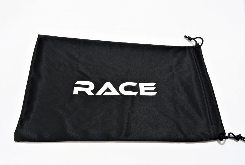 FIRST TRACK/LAP MICRO-FIBER POUCH