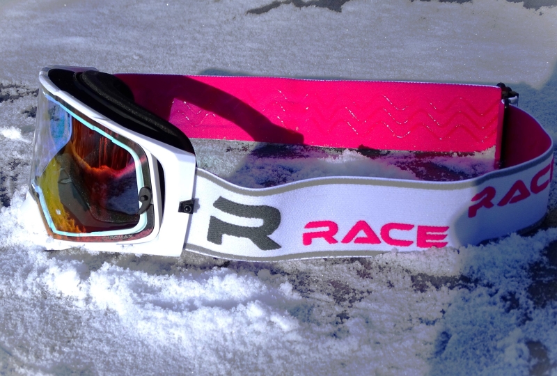 HOLESHOT X – SHINY WHITE (PINK) – 2026