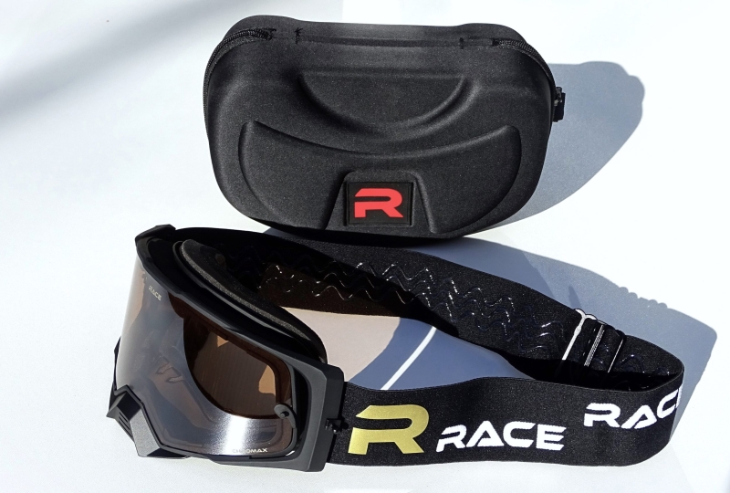 HOLESHOT X – BLACK RUBBERIZED – 2026