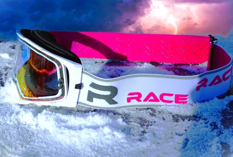 HOLESHOT X – SHINY WHITE (PINK) – 2026