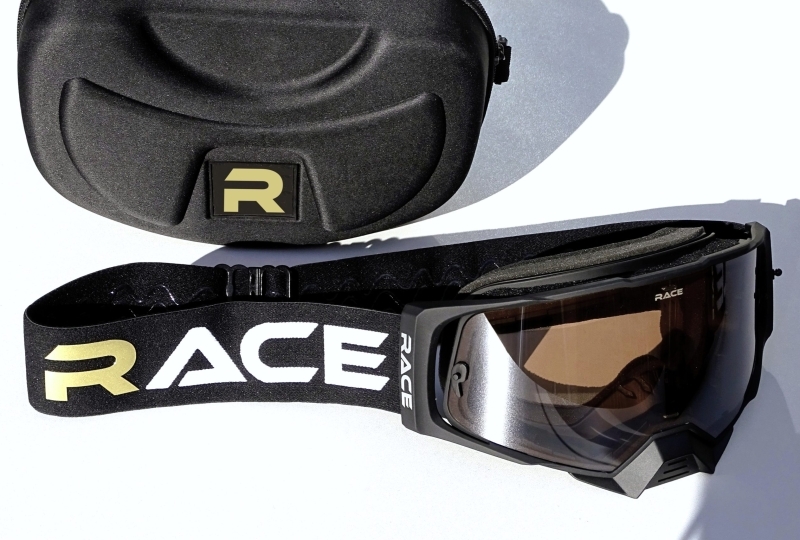 HOLESHOT X – BLACK RUBBERIZED – 2026